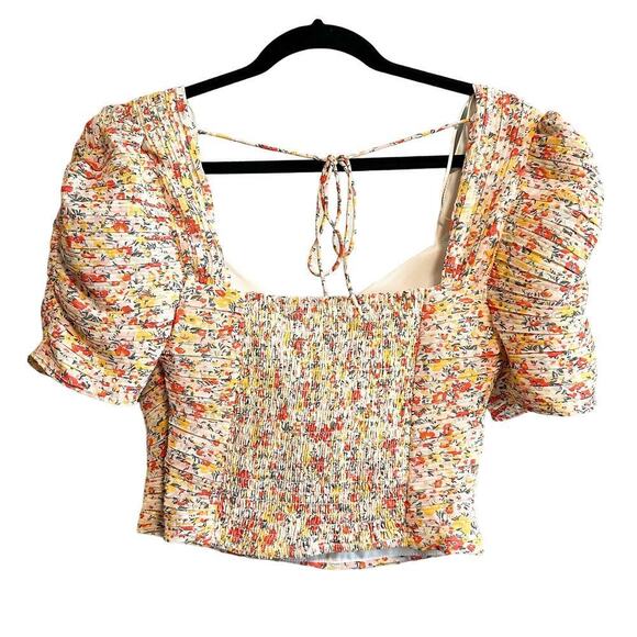 ASTR Floral Pintuck Pleated Smocked Puff Sleeve Crop Top NWT Size S - Picture 2 of 12
